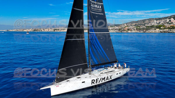 REMAX ONE - ITA65001 (028)