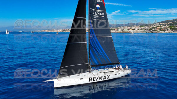 REMAX ONE - ITA65001 (030)
