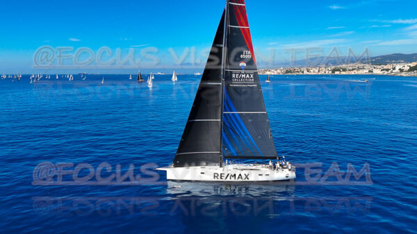 REMAX ONE - ITA65001 (034)