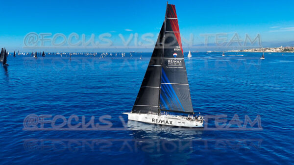 REMAX ONE - ITA65001 (036)