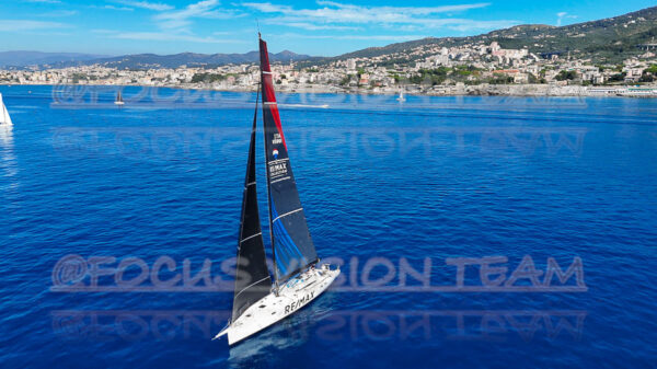 REMAX ONE - ITA65001 (047)